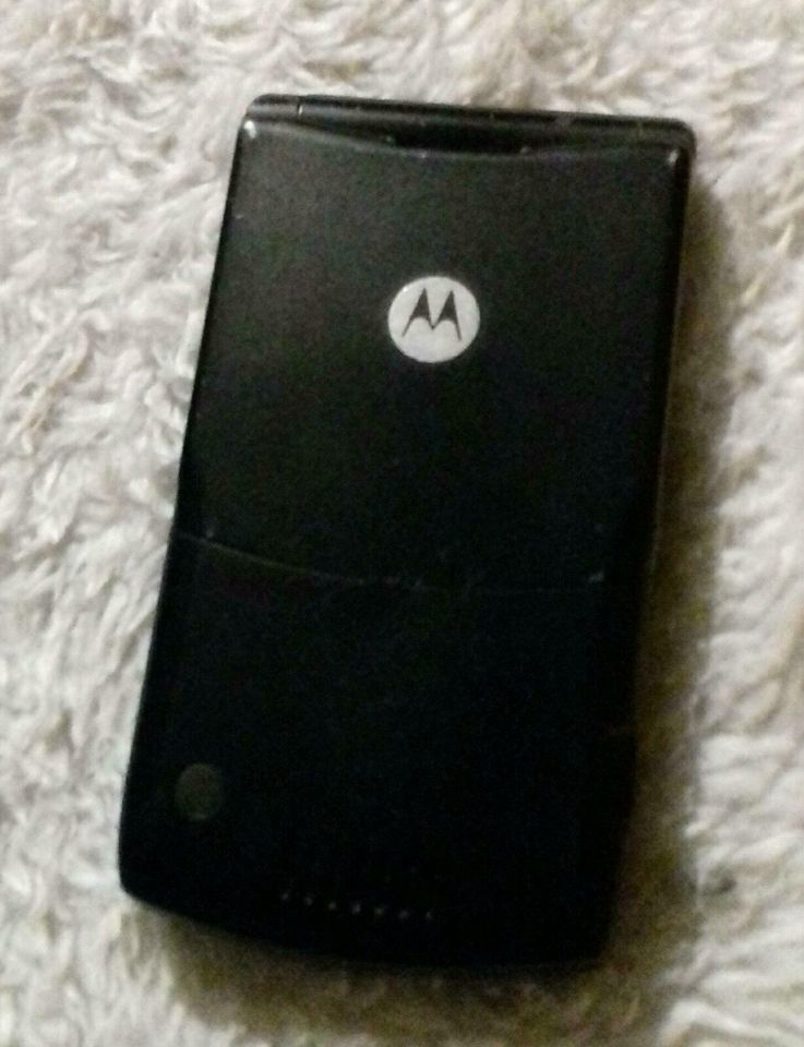 Motorola V3 schwarz in Kaiserslautern