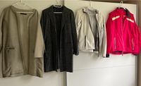 Damen Jacken Mantel Bekleidungspaket 20€ Berlin - Köpenick Vorschau