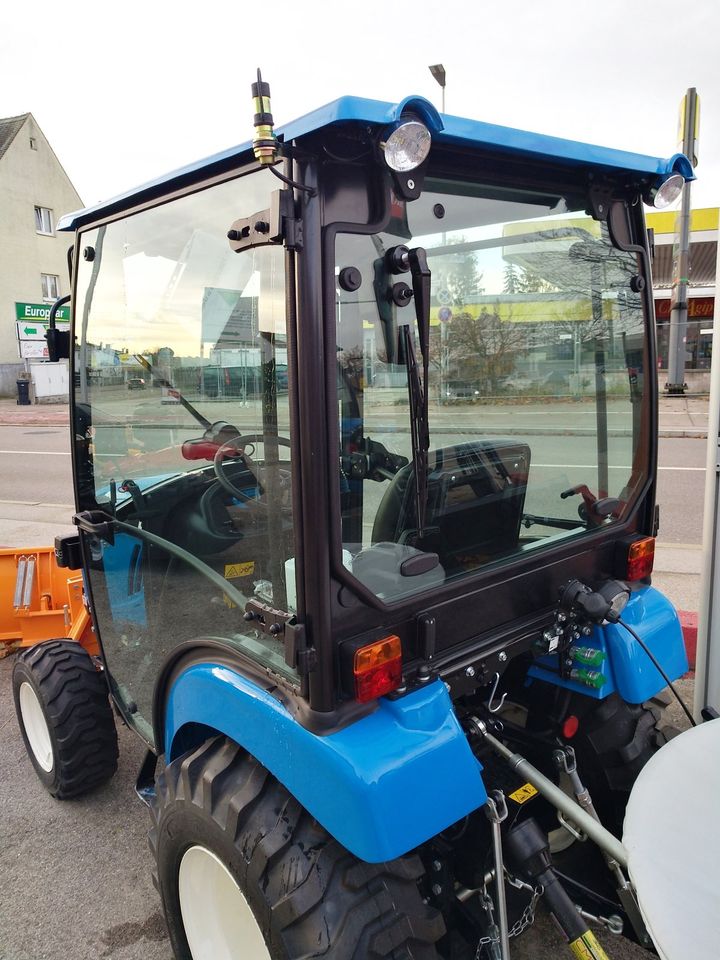 LS Traktor XJ25 HST Snowline Winterdienst Paket -- NEUFAHRZEUG in Ansbach