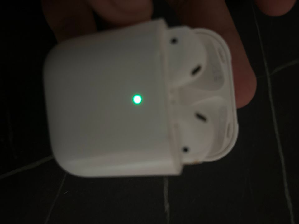 AirPods gen 1 in Hüllhorst