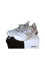 Adidas Sneaker 40.5 US 8 UK 7.5 Halbschuhe Herrenschuhe Berlin - Friedrichsfelde Vorschau