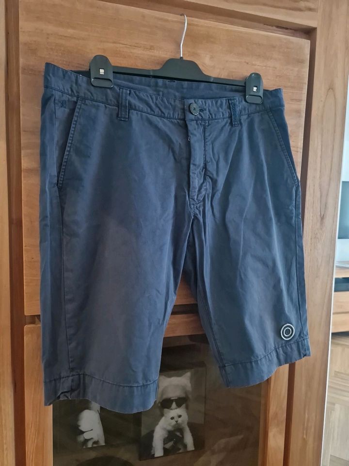 Gaastra Hose kurz Shorts blau Herren 36 in Hattingen