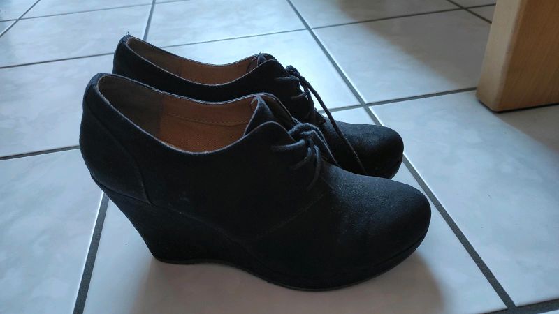 Schuhe mit Keilabsatz von Deichmann Gr. 40 in Baden-Württemberg - Weil der  Stadt | eBay Kleinanzeigen ist jetzt Kleinanzeigen