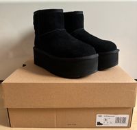 UGG Boots Plateau, Schwarz, 36 Hessen - Darmstadt Vorschau