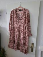 Süsses Kleid rosa gemustert in Gr. 48 Berlin - Marzahn Vorschau