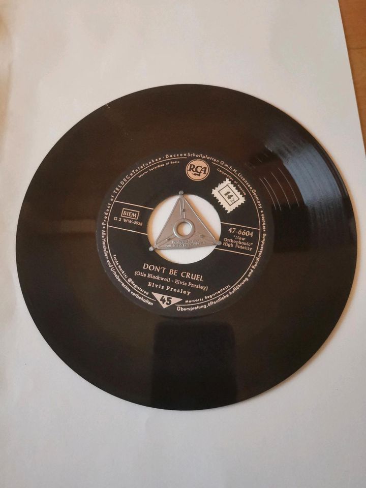 Vinyl Single, Elvis Presley, Don't be cruel, Hound dog, RCA in Bochum