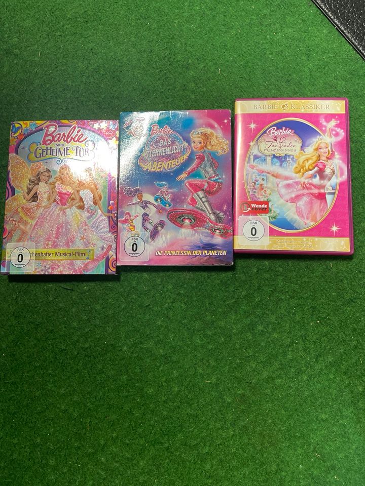 Barbie CD / Radio mit 3 DVDs in Ober-Ramstadt