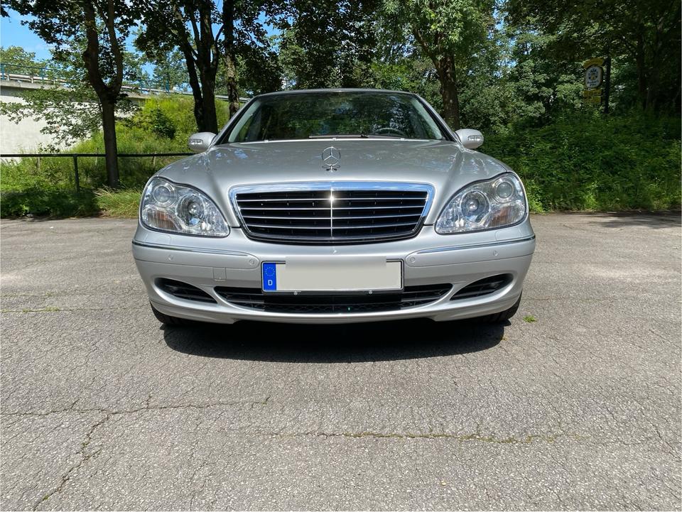 Mercedes-Benz S-Klasse S350 W220 Langversion, wenig Kilometer in Saarbrücken