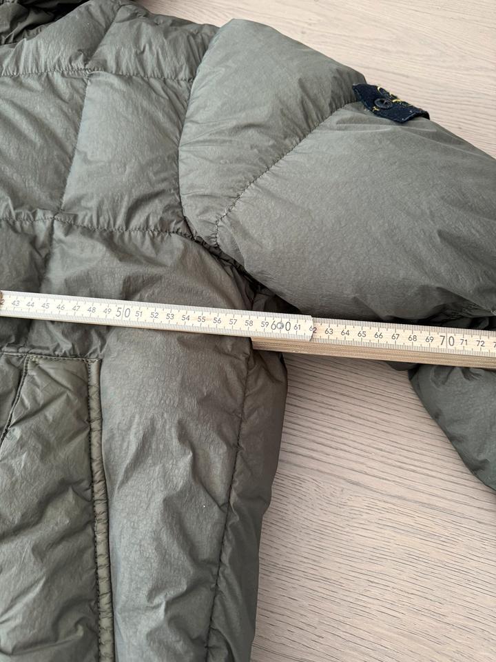 Daunenjacke von Stone Island mit Kapuze XL / XXL Winterjacke in Kirchheim unter Teck