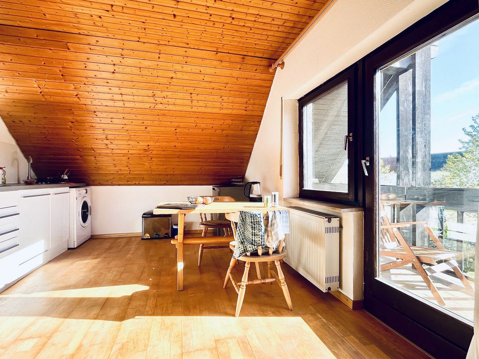 Gemütliche 2-Zimmer-Wohnung mit Balkon - ideal für Singles in Groß-Zimmern