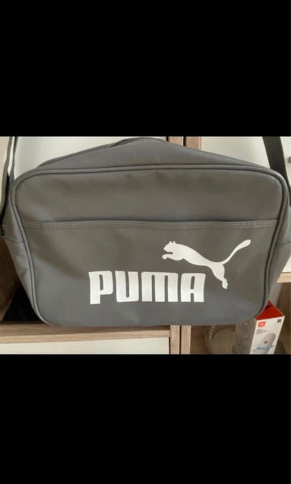 Puma Vintage Umhängetasche in Lingen (Ems)