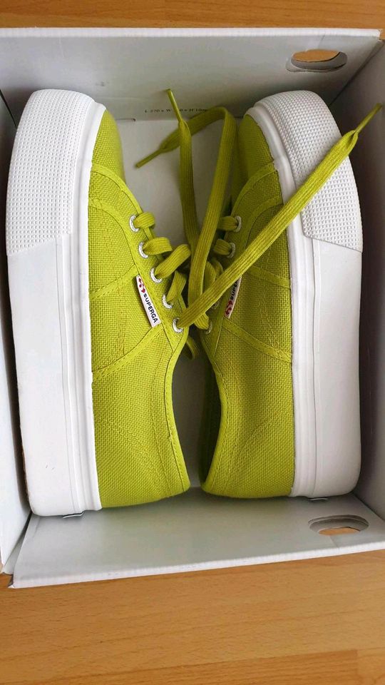 Superga  Sportschuhe Sneaker-Plateau in Sindelfingen