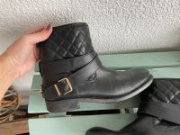 Leder Biker Boots Stiefeletten von Hobbs Gr. 40/41 schwarz gold Köln - Rodenkirchen Vorschau