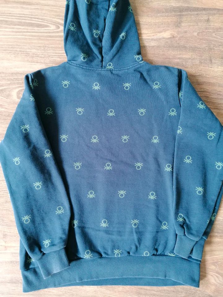 Hoody von United Colors of Benetton / SNOOPY 7 Gr. 146-152 in Berlin