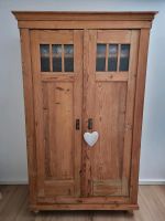 Kleiderschrank alt shabby retro Bayern - Wackersdorf Vorschau