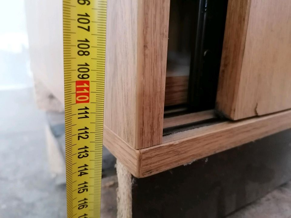 Aktenschrank Büro Schrank Holz abschließbar Schiebetüren 120x110 in Rodalben