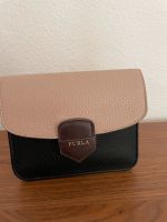 Furla kleine Tasche Kosmetiktasche schwarz beige Rindleder  120,- Bayern - Poing Vorschau