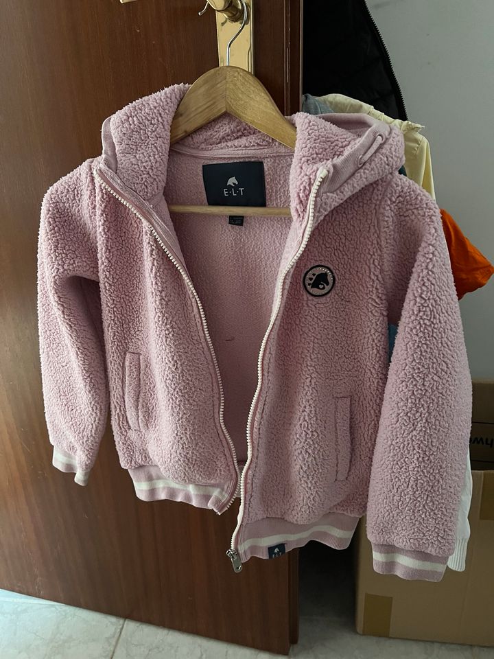 Elt Waldhausen lucky hearts Jacke gr 140 Mädchen fleecejacke in Landsberg (Saalekreis)