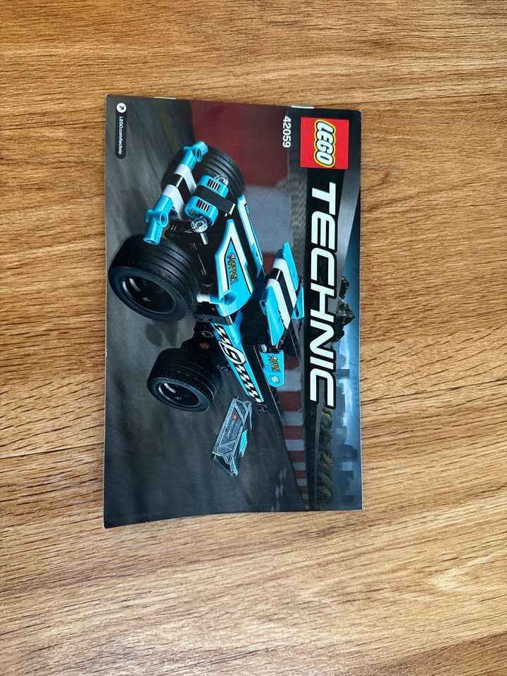 Lego Technik Auto 42059 in Leinfelden-Echterdingen