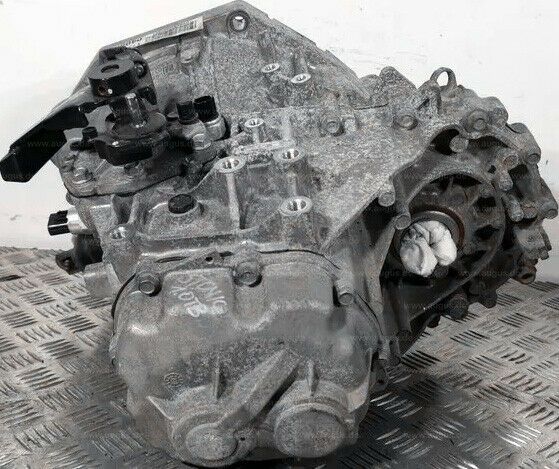 Kia Hyundai Schaltgetriebe U89VKH U89V 430A0-26325 430A026325 in Heidelberg