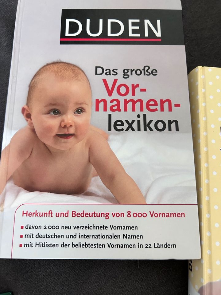 Bücher Vornamen Baby Lexikon Duden zu verschenken in Leuna