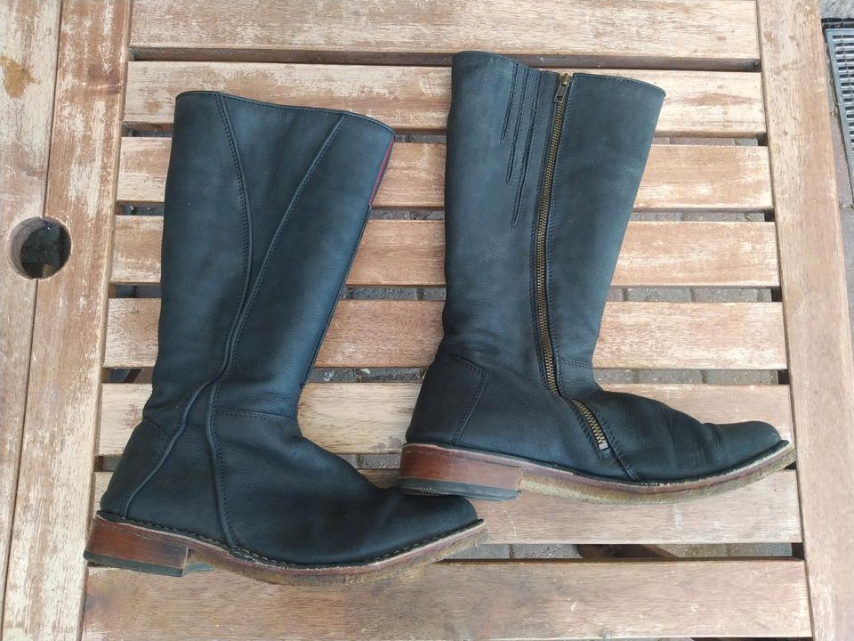 Wolky Stiefel Gr. 42 ungefüttert Leder schwarz Wechselsohle in Heidmühlen