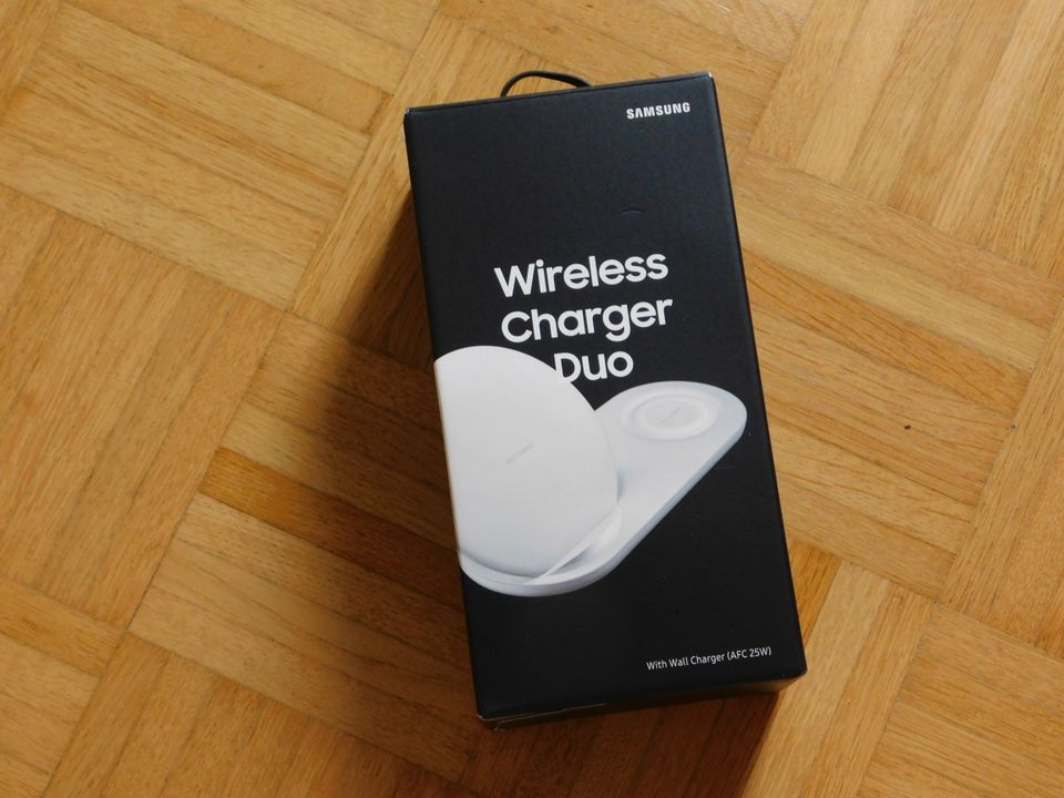 SAMSUNG Wireless Charger Duo Induktive Ladestation in Wartenberg