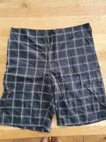 Carhartt Carrier Bermuda Shorts Cargo kariert W 34 neuwertig Baden-Württemberg - Pfinztal Vorschau