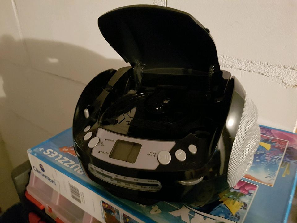 AEG MP3 CD Player Radio ( Defekt , Klein Defekt , kein Sound ) in Dortmund