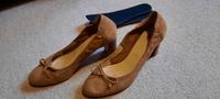 Pumps Heels Högl 39 Baden-Württemberg - Külsheim Vorschau