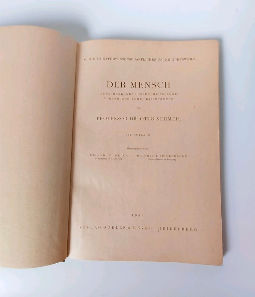 Schmeils Naturwissenschaftliches Werk " Der Mensch " von 1953 in Ulm