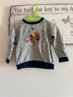 Alana Pullover grau/ blau Blumen Größe 92 Hessen - Kirchhain Vorschau