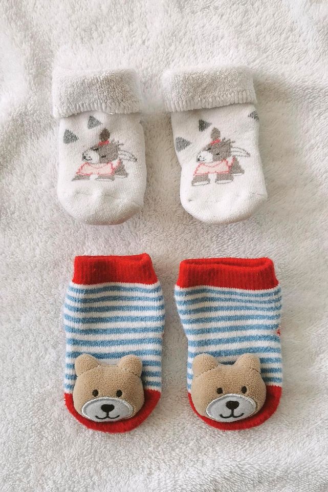 Baby Socken, Größe 13-14, Sterntaler in Windeck