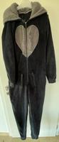 Kuschelanzug Jumpsuit Fleece, Grösse S, schwarz, mit Kapuze Baden-Württemberg - Hilzingen Vorschau