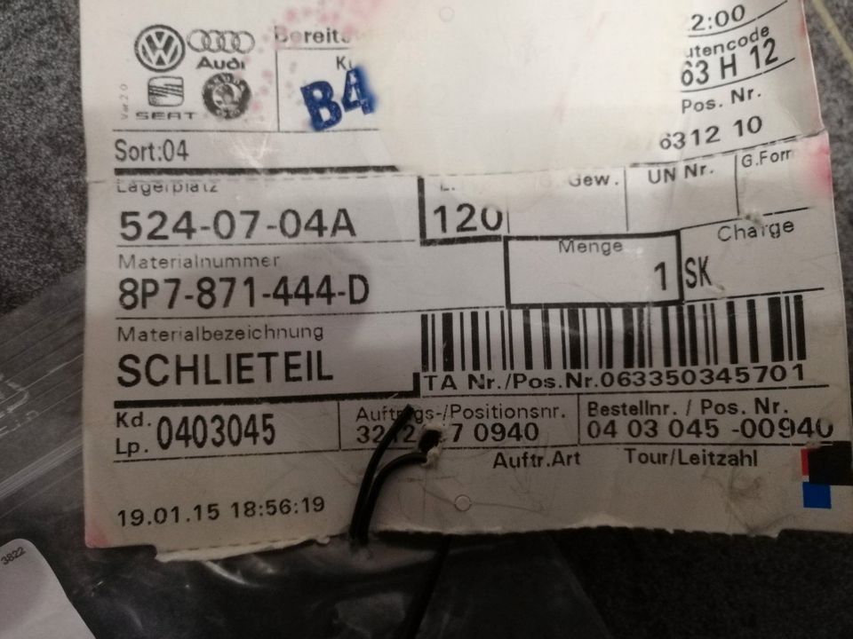 VW Golf  Audi A3 Cabrio Verdeckverschluss Rechts 8P7871444D NEU in Bad Soden-Salmünster