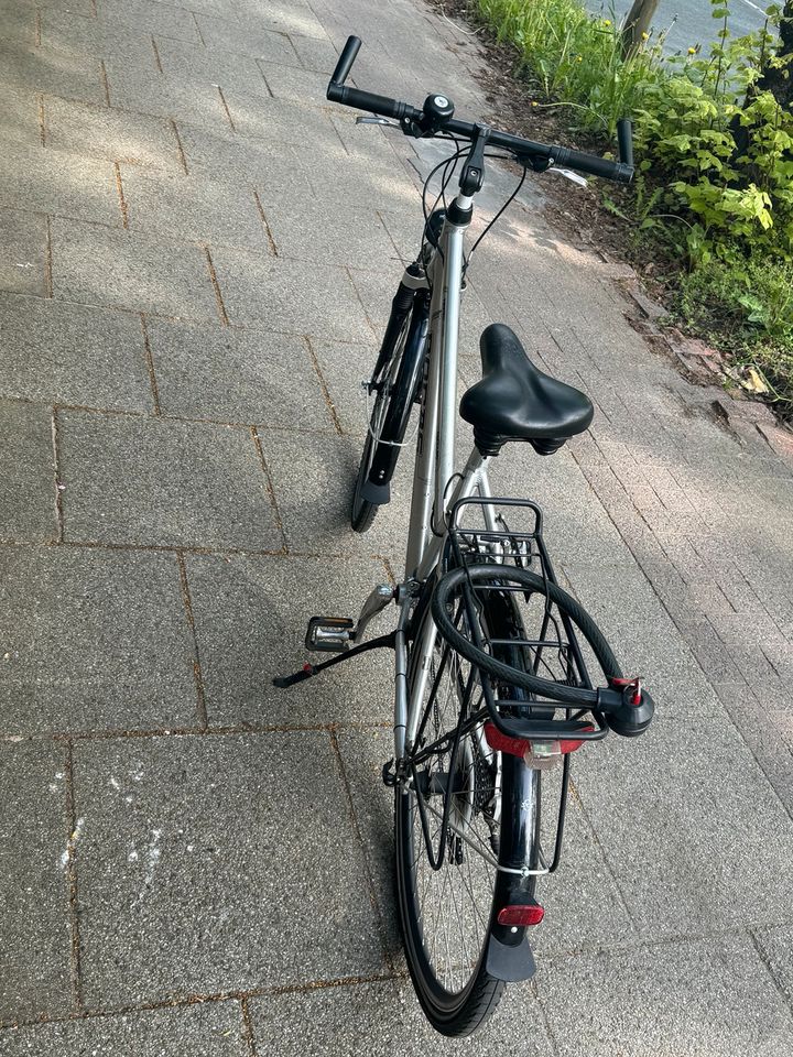 Fahrrad 28 Zoll in Bremen