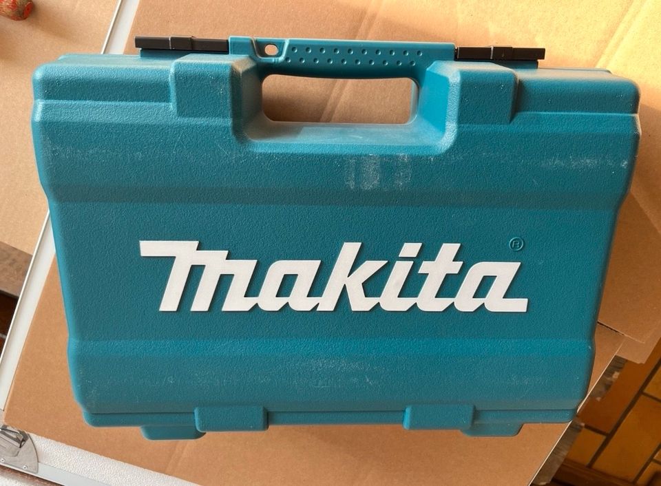 Makita CXT 12V max. Akku-Schlagbohrschrauber in Teisnach