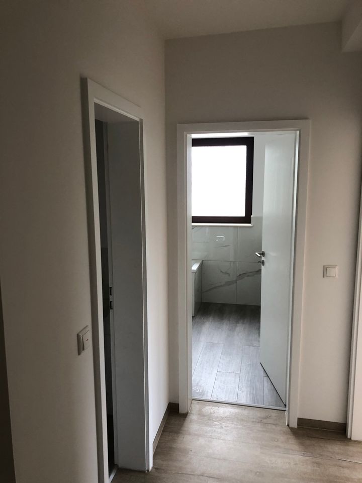 Großzügige 140 qm Wohnung in ruhiger Lage in Mülheim-Saarn in Mülheim (Ruhr)