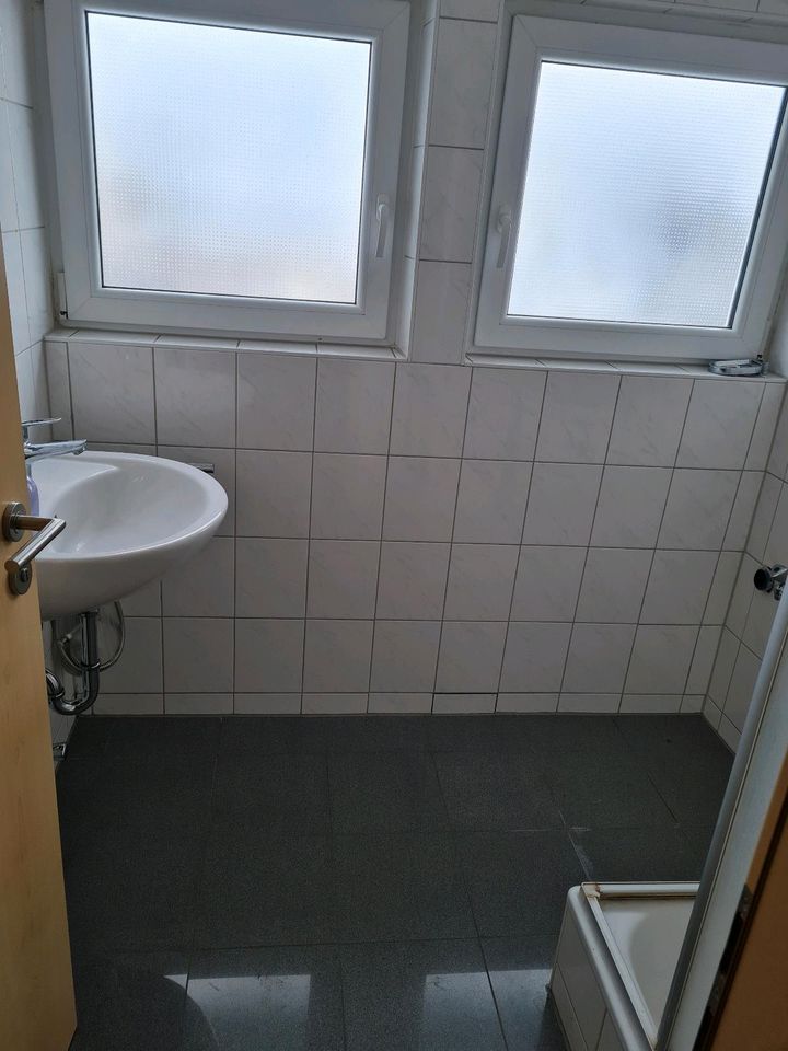 4 Zimmer Dachgeschosswohnung  zu vermieten in Filderstadt