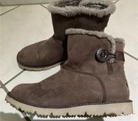 Tolle Winterschuhe Boots Winterstiefel S. Oliver Gr 39 Hessen - Biedenkopf Vorschau