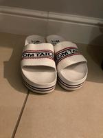 Tom Tailor Slipper Gr. 39 weiß Nordrhein-Westfalen - Moers Vorschau