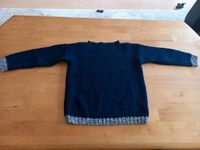 Von der Oma selbstgestrickter Pulli Winterpullover Gr. 104 Hessen - Nidderau Vorschau