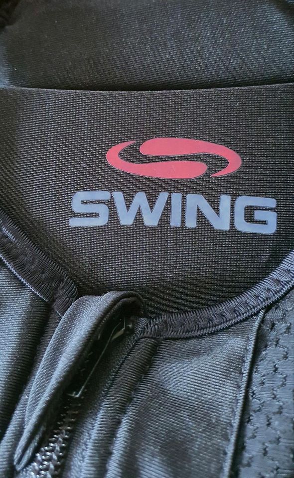 Protektorenweste Kind Swing 114 - 127 wie neu in München