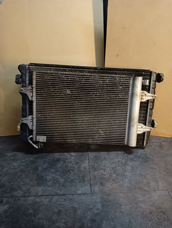 600121207F elektroventilator für VOLKSWAGEN POLO (9N ) 3.0 V6 (16 in Massenbachhausen