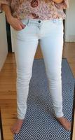 Jeans Luz Slim Fit REPLAY W32/L34 weißblau Topzustand NP189.- Hessen - Wiesbaden Vorschau