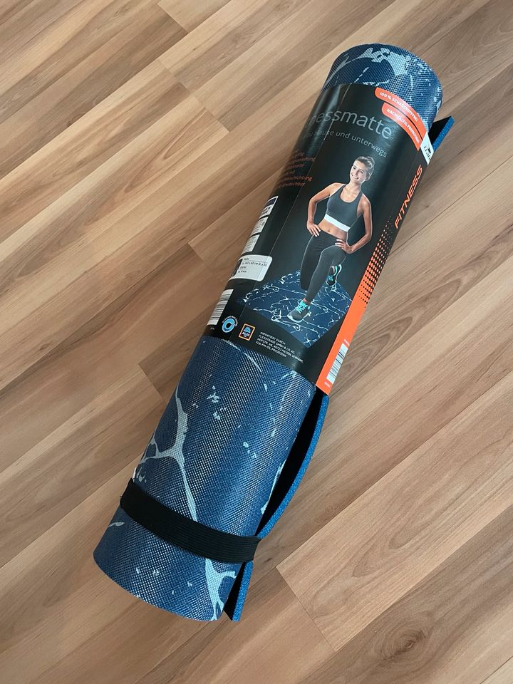 Neue Fitnessmatte Crane Aldi in Maikammer