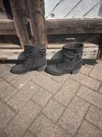 Stiefeletten mit Absatt Hessen - Hohenahr Vorschau