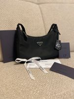 PRADA Re-Edition 2000 Mini Bag aus Re-Nylon Bayern - Deggendorf Vorschau