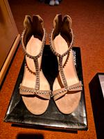 elegante Pumps * Größe 37 * mit Strasssteinchen Brandenburg - Eberswalde Vorschau