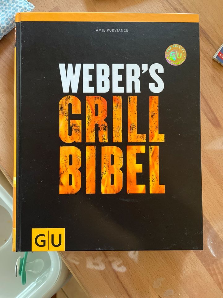 Camping Weber Grill Bibel Buch Essen Party Menü Fleisch Grillen in Murg